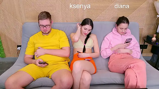 Snapshot of Ksenny chatting on February 26, 3:50 am Ksenny online show from February 26, 3:50 am