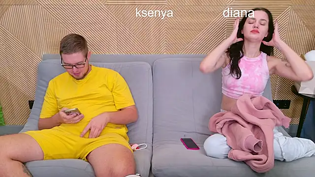 Ksenny online show from November 11, 3:29 pm