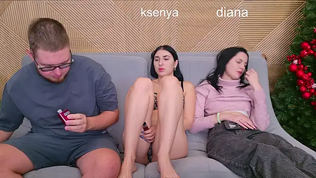 Ksenny online show from December 5, 4:22 am