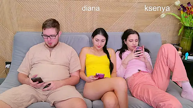 Ksenny online show from March 13, 4:17 am