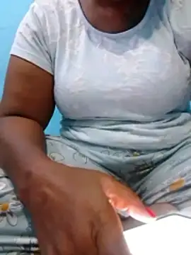 Tamilpriya46 online show from November 23, 4:50 pm