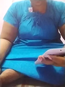 Tamilpriya46 online show from March 10, 5:39 pm