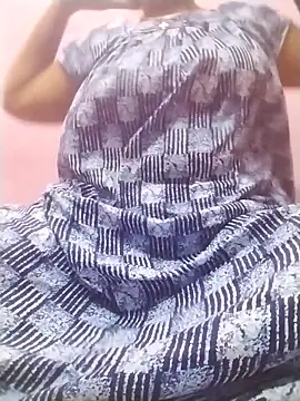 Tamilpriya46 online show from February 11, 5:29 pm