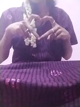 Tamilpriya46 online show from February 20, 4:58 pm