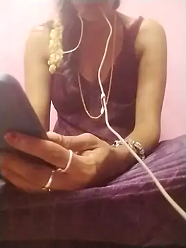 Tamilpriya46 online show from February 28, 5:15 pm