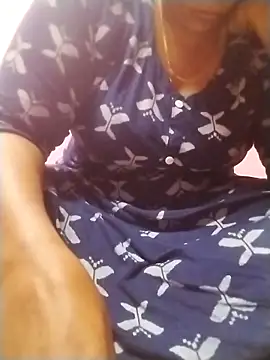 Tamilpriya46 online show from February 15, 8:11 am