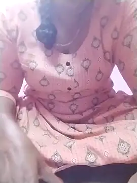 Tamilpriya46 online show from February 13, 6:30 am