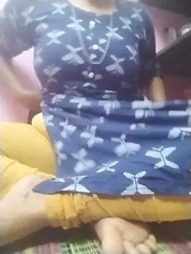 Tamilpriya46 online show from February 18, 5:09 pm