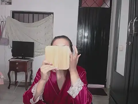 Linda naomy online show from February 24, 7:48 pm