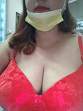 Snapshot of Dianaa9 chatting on June 14, 9:27 pm Dianaa9 online show from June 14, 9:27 pm
