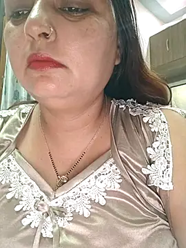 Dianaa9 online show from May 20, 8:00 am