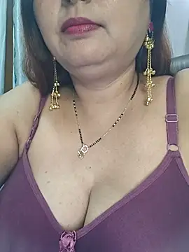 Dianaa9 online show from April 19, 6:10 pm