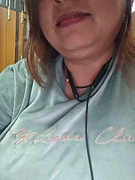 Dianaa9 online show from February 6, 10:55 am