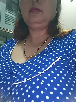 Snapshot of Dianaa9 chatting on July 12, 6:36 am Dianaa9 online show from July 12, 6:36 am