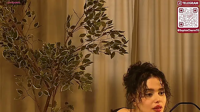 SophieCharm online show from February 9, 8:23 am