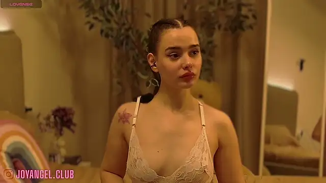 SophieCharm online show from March 13, 6:57 pm