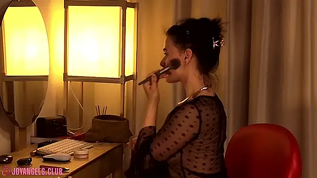 SophieCharm online show from June 18, 3:16 am