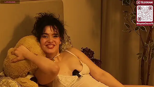 SophieCharm online show from February 6, 9:49 am