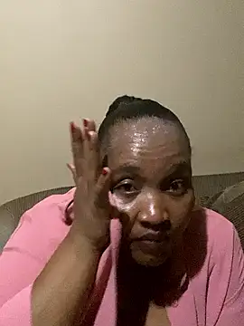 Amandious online show from March 28, 3:40 am