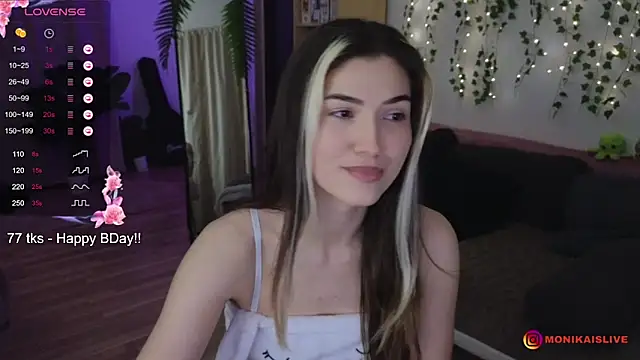 monikavenom online show from September 20, 8:14 pm