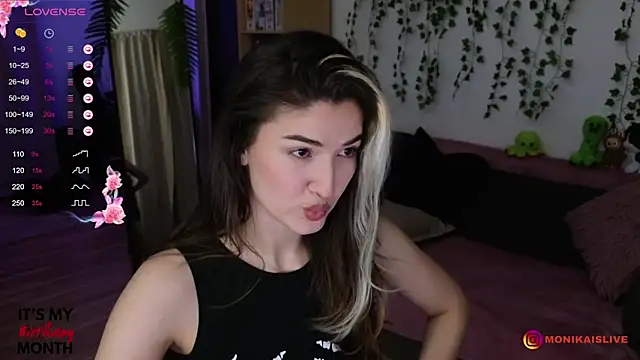 monikavenom online show from September 9, 10:08 pm