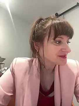 victoirenextdoor online show from October 22, 11:42 am