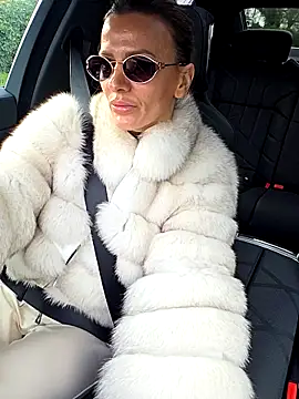 SweetMonicaUK online show from February 9, 11:19 am