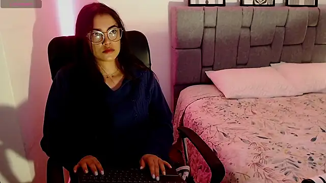 xia foxxy online show from January 26, 6:07 am