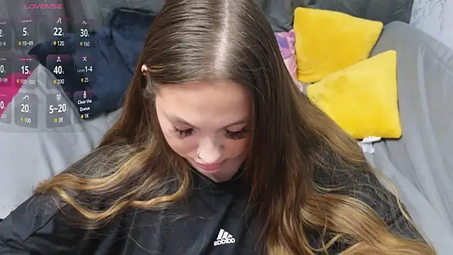 Nicole Vvinson online show from February 13, 9:20 am