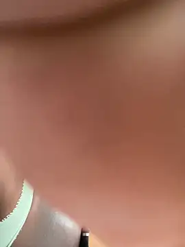 Toomuch Squirt online show from February 3, 4:32 am