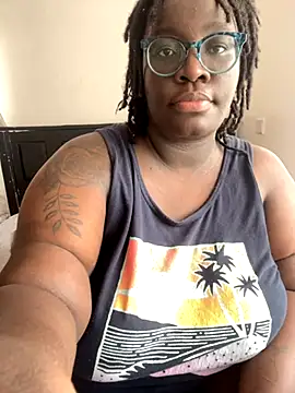 Toomuch Squirt online show from November 30, 11:33 am