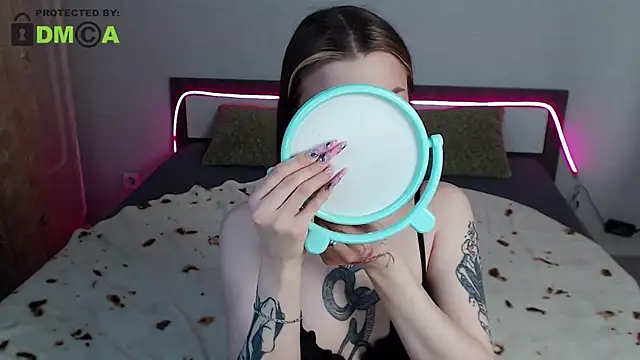 RonnieMilles online show from November 20, 8:20 pm