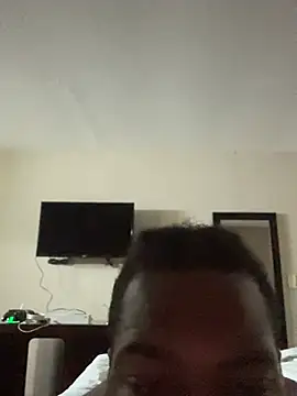 Snapshot of curvedicbandit6_2 chatting on May 31, 3:07 pm curvedicbandit6 2 online show from May 31, 3:07 pm
