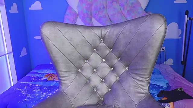 miss keisi online show from February 16, 6:06 pm