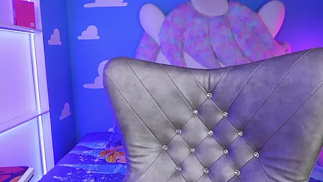 miss keisi online show from February 20, 6:10 pm