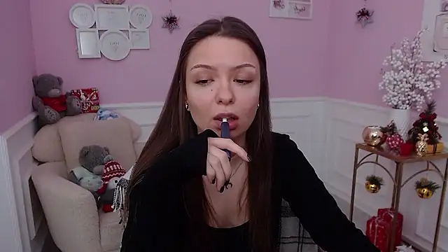 LucySkilar online show from January 11, 5:36 am