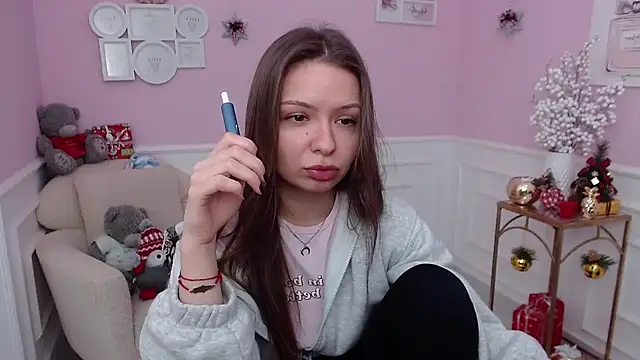 LucySkilar online show from January 8, 6:08 am