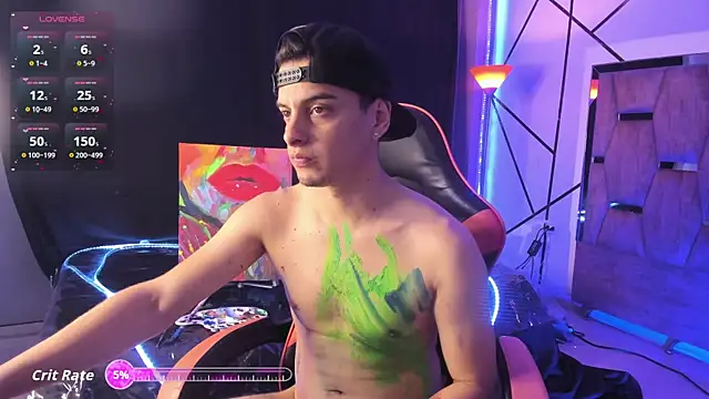 Snapshot of Maximo__ chatting on November 14, 10:57 pm Maximo online show from November 14, 10:57 pm