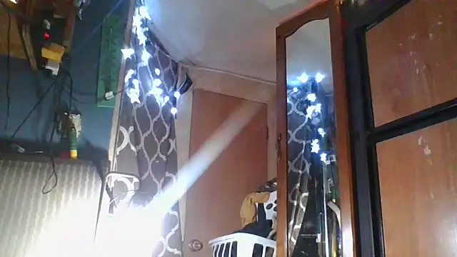 stormynight1 online show from March 5, 5:59 am