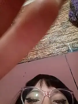 Snapshot of zafka_9 chatting on September 8, 10:53 pm zafka 9 online show from September 8, 10:53 pm