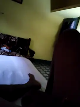 Snapshot of Brown_Munda047 chatting on October 6, 7:42 am Brown Munda047 online show from October 6, 7:42 am