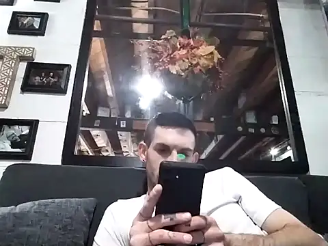 Rickeyslatter online show from November 14, 7:17 pm