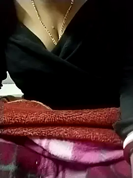 Snapshot of Sexy_rosyyyy chatting on January 23, 11:15 am Sexy rosyyyy online show from January 23, 11:15 am