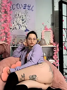 Snapshot of mamiedonuts chatting on March 4, 10:05 pm mamiedonuts online show from March 4, 10:05 pm