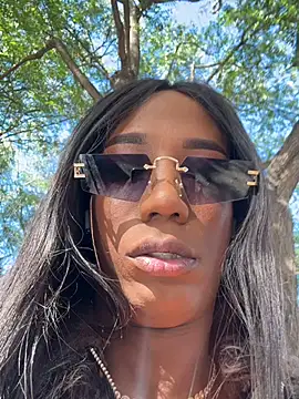 tamarabigass1 online show from February 6, 11:28 am