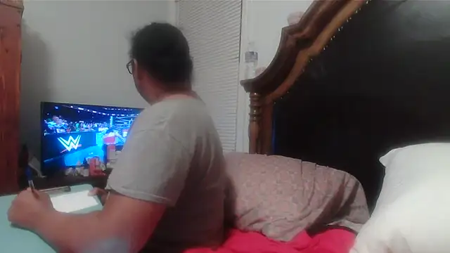 ebonyred online show from April 14, 1:32 am