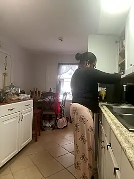 ebonyred online show from January 17, 2:09 pm