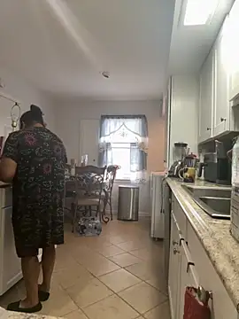 ebonyred online show from October 21, 12:59 pm