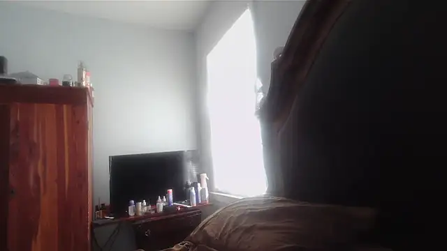 ebonyred online show from November 14, 2:10 pm