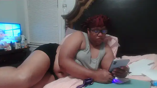 ebonyred online show from May 21, 3:26 am